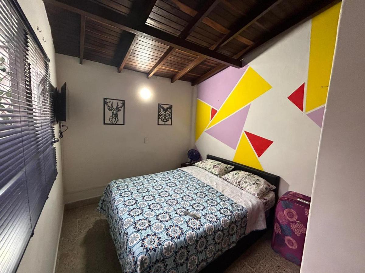 Hostel Urban City Medellín Zewnętrze zdjęcie