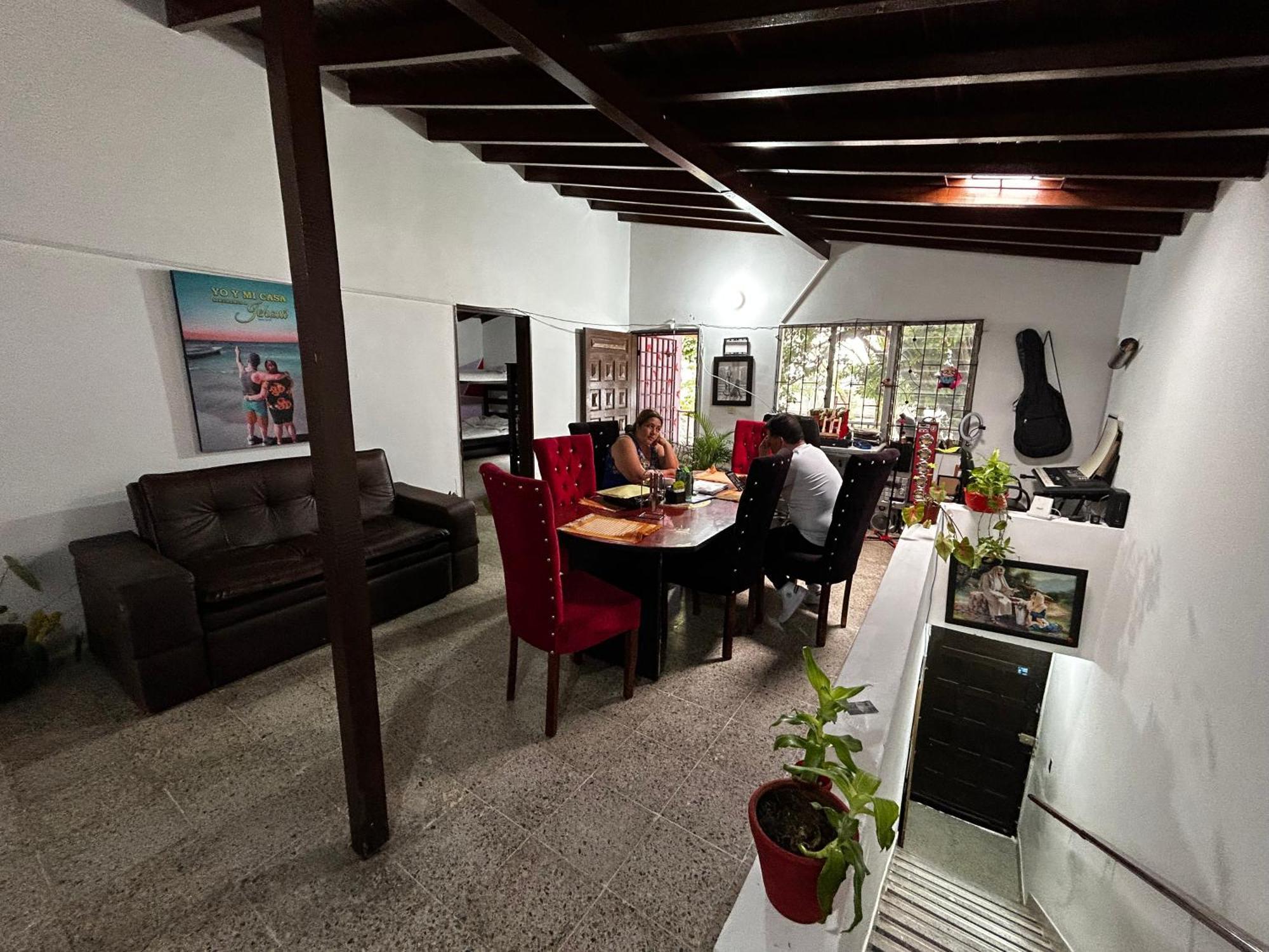 Hostel Urban City Medellín Zewnętrze zdjęcie