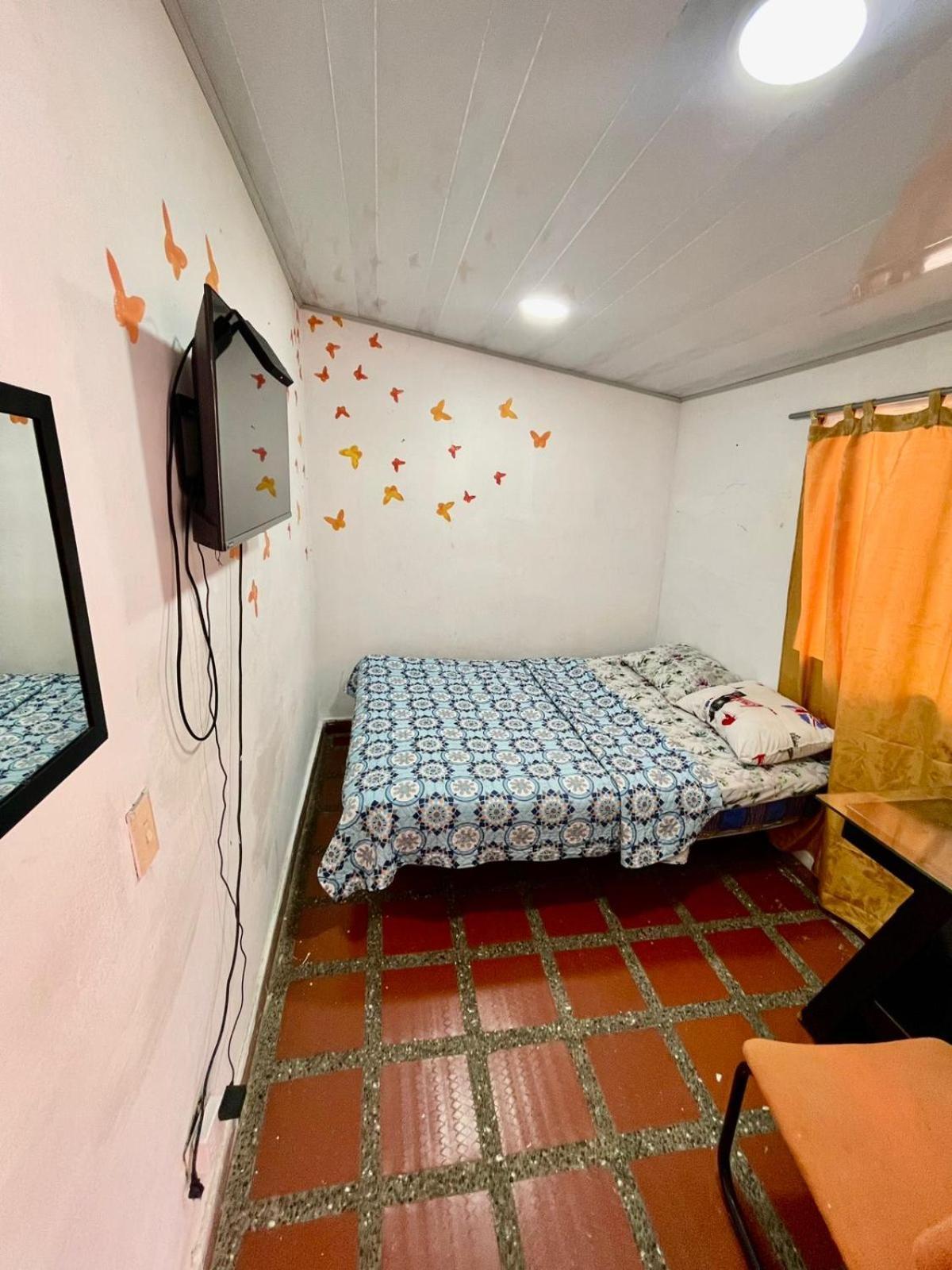 Hostel Urban City Medellín Zewnętrze zdjęcie