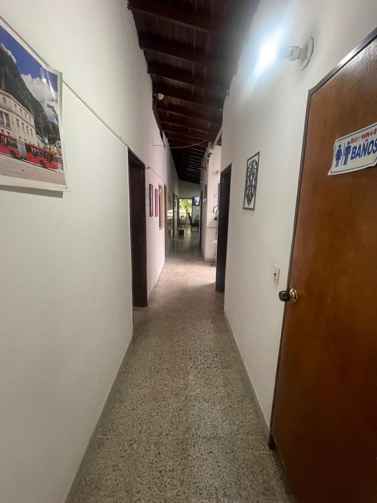 Hostel Urban City Medellín Zewnętrze zdjęcie