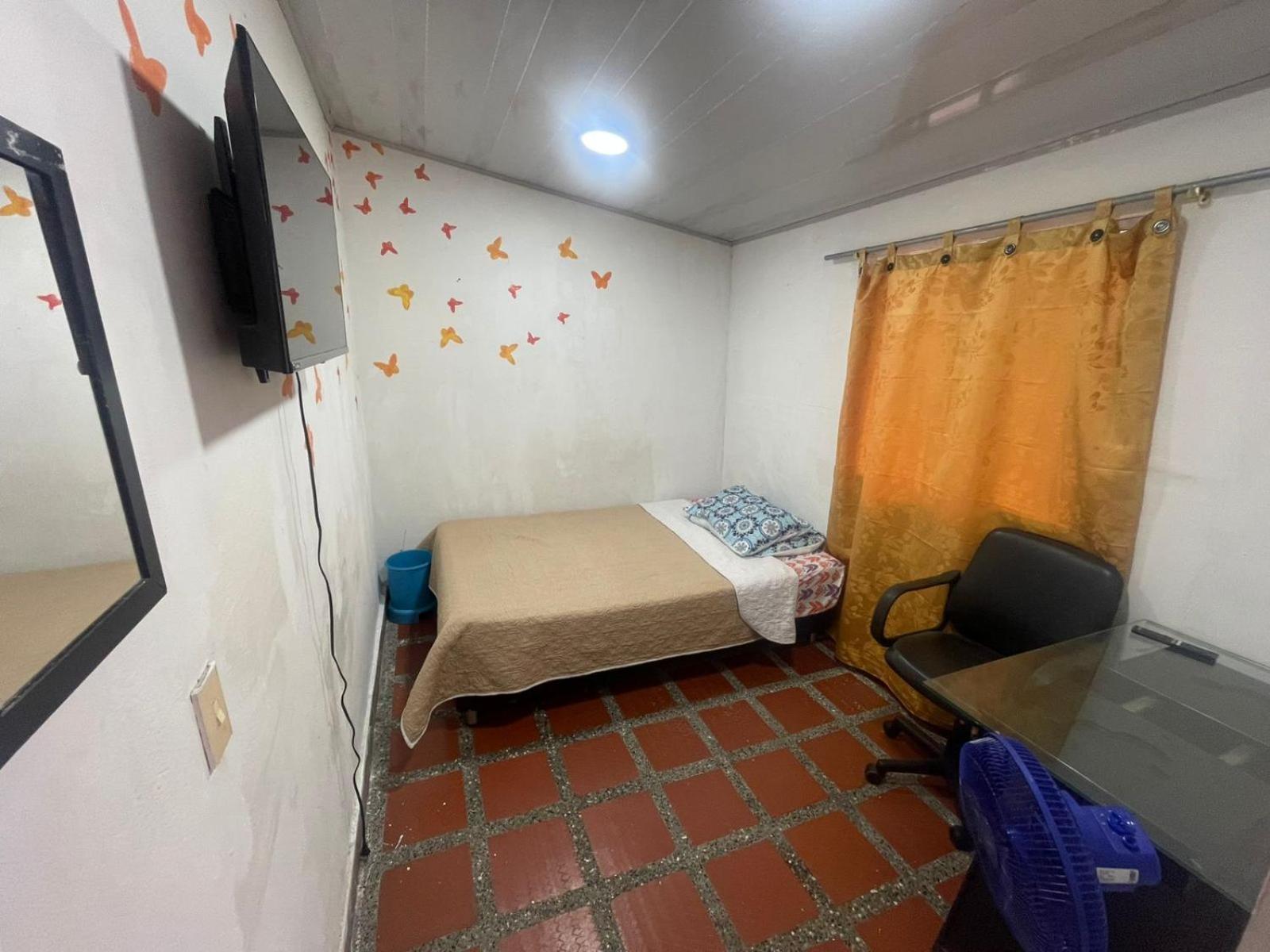 Hostel Urban City Medellín Zewnętrze zdjęcie